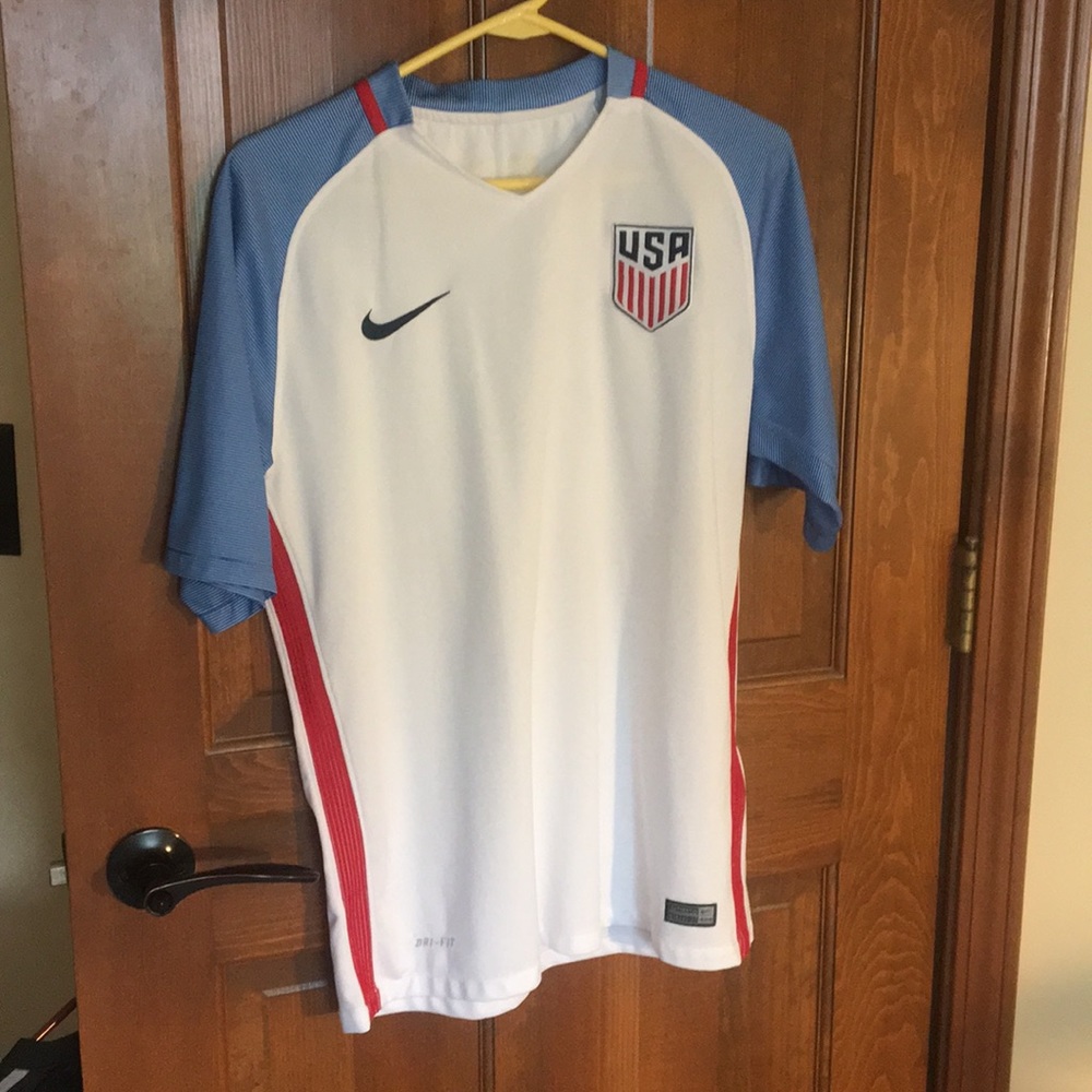 USA Men’s soccer jersey